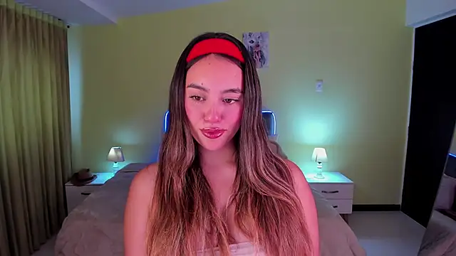  Charlotte evans 1 online show from June 20, 8:55 pm