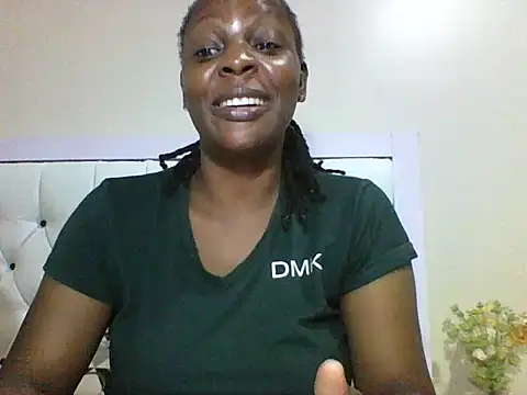 Sweet-piie online show from May 2, 7:30 pm