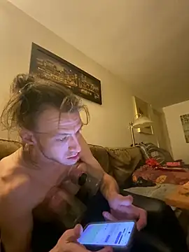 kikiwonderbar online show from February 22, 1:20 pm