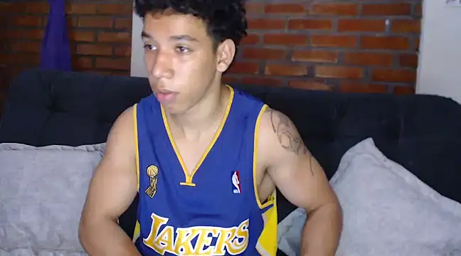 ethan noir online show from December 28, 9:19 pm