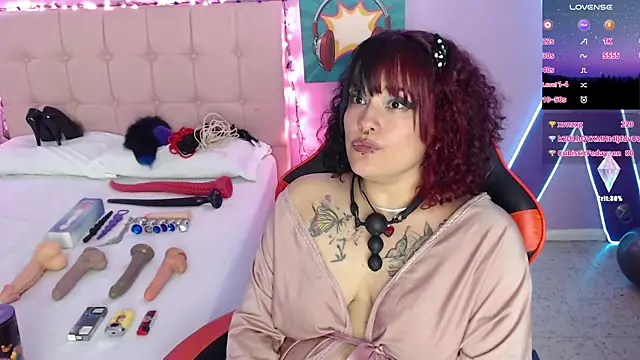 Ruby Skywalker  online show from December 12, 6:25 am