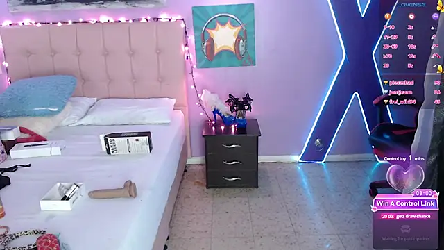 Ruby Skywalker  online show from December 27, 10:55 am