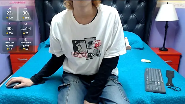 Snapshot of Stephan_Queens chatting on December 21, 11:13 pm Stephan Queens online show from December 21, 11:13 pm