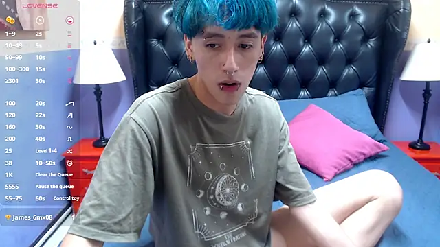 Snapshot of Stephan_Queens chatting on March 6, 4:41 am Stephan Queens online show from March 6, 4:41 am