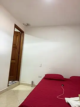 Im Amelia online show from November 29, 1:36 pm