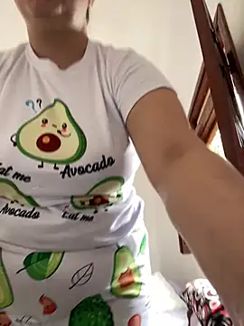 Im Amelia online show from February 3, 2:55 pm