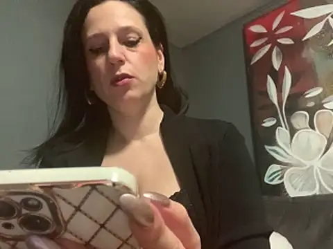 Audrey hotty online show from January 18, 12:35 am