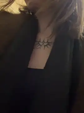 Snapshot of Street_young chatting on February 21, 3:21 pm Street young online show from February 21, 3:21 pm