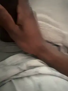 Snapshot of Oorgazmic chatting on March 8, 11:27 am Oorgazmic online show from March 8, 11:27 am