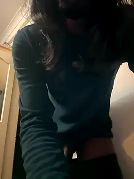 Oorgazmic online show from December 19, 12:50 am