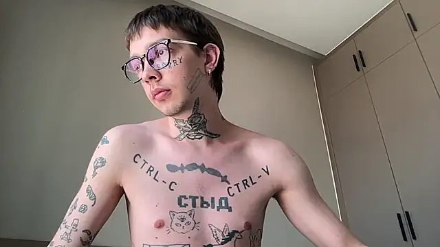 anahori  simon online show from February 18, 2:40 am