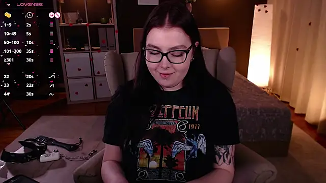 Arizonaa Muse online show from February 21, 3:34 am