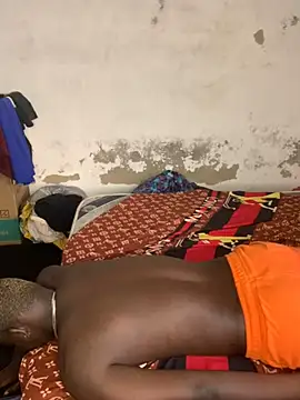 Snapshot of bad-boy-2002 chatting on January 29, 5:02 pm bad-boy-2002 online show from January 29, 5:02 pm