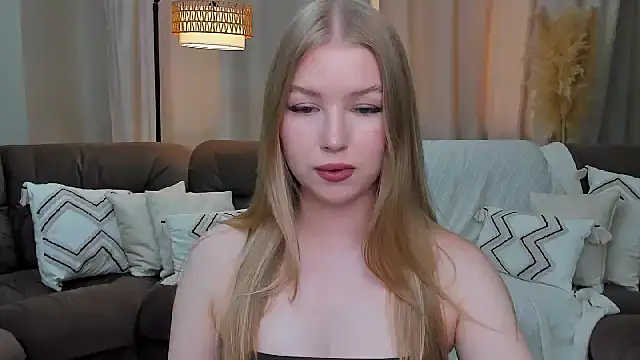 shy  lady online show from May 26, 11:39 am
