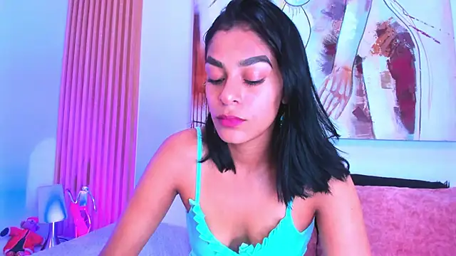 Snapshot of Yasiir_0229 chatting on January 9, 3:58 am Yasiir 0229 online show from January 9, 3:58 am