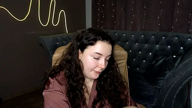 GloriNichols online show from January 13, 11:19 am