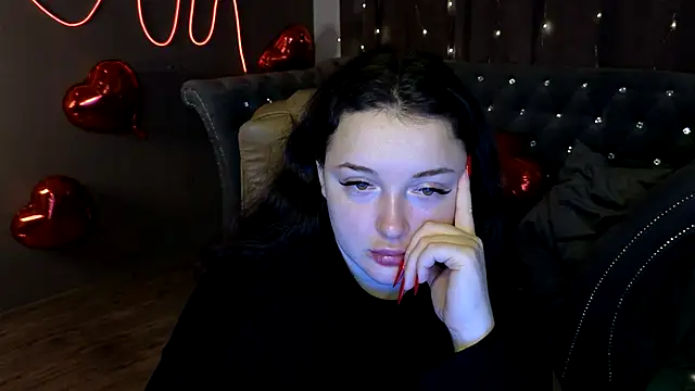 GloriNichols online show from February 20, 6:28 am