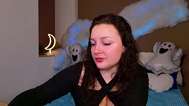 GloriNichols online show from November 1, 6:15 am