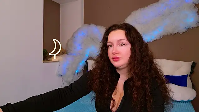 GloriNichols online show from November 10, 6:12 am