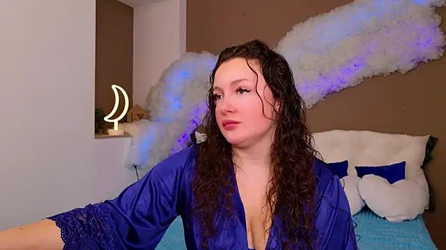 GloriNichols online show from November 20, 8:03 am