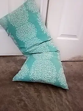 ale3J4a online show from October 17, 5:26 pm