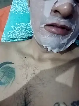 Snapshot of ale3J4a chatting on January 7, 5:43 am ale3J4a online show from January 7, 5:43 am