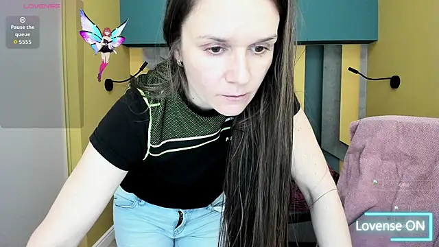 AriaGray online show from December 4, 12:47 pm