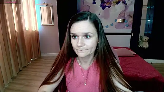 Snapshot of AriaGray chatting on August 1, 12:59 pm AriaGray online show from August 1, 12:59 pm