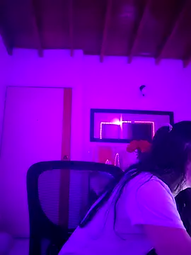 AbbyBaker222 online show from November 14, 9:30 am