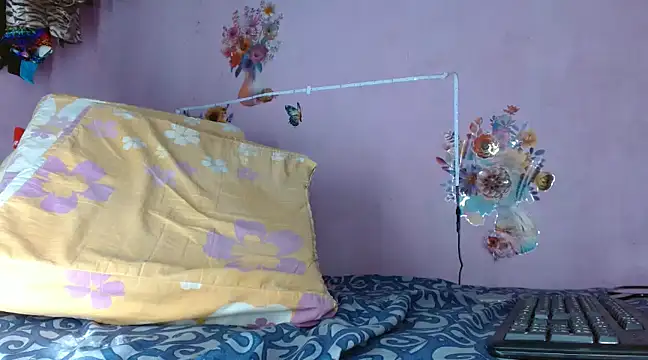 Snapshot of Aisha_Atenea chatting on February 6, 5:09 pm Aisha Atenea online show from February 6, 5:09 pm