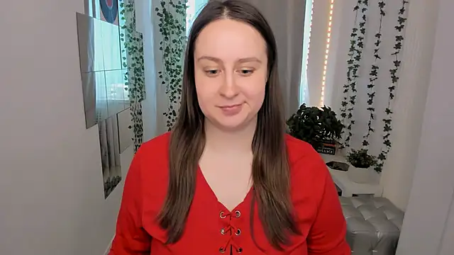 Snapshot of Lattea chatting on June 14, 5:09 am Lattea online show from June 14, 5:09 am
