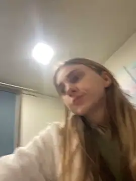 Snapshot of GraceTorrez chatting on January 3, 3:55 pm GraceTorrez online show from January 3, 3:55 pm