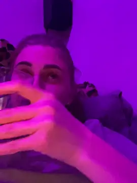 Snapshot of GraceTorrez chatting on January 7, 2:41 pm GraceTorrez online show from January 7, 2:41 pm