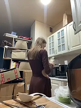 Snapshot of GraceTorrez chatting on January 18, 6:43 pm GraceTorrez online show from January 18, 6:43 pm