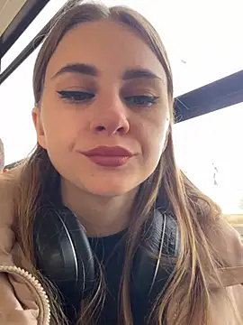 Snapshot of GraceTorrez chatting on January 31, 11:56 am GraceTorrez online show from January 31, 11:56 am