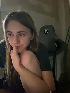 Snapshot of GraceTorrez chatting on February 2, 5:15 pm GraceTorrez online show from February 2, 5:15 pm