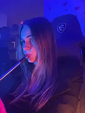 Snapshot of GraceTorrez chatting on February 14, 4:20 pm GraceTorrez online show from February 14, 4:20 pm