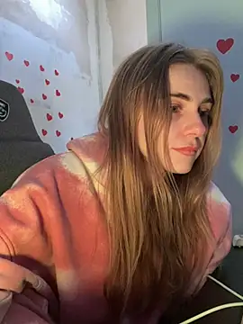 Snapshot of GraceTorrez chatting on March 6, 7:47 am GraceTorrez online show from March 6, 7:47 am