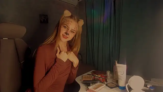 Snapshot of GraceTorrez chatting on November 25, 8:42 pm GraceTorrez online show from November 25, 8:42 pm