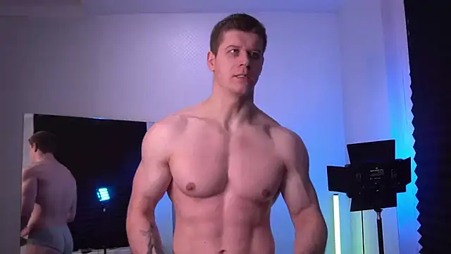 Bruno Banani online show from November 4, 3:55 pm