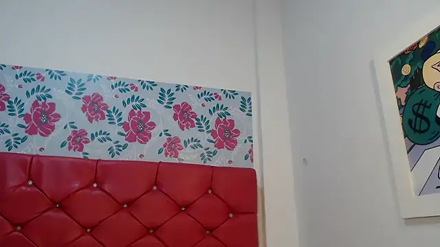 KristalTsXXX online show from October 10, 9:25 pm