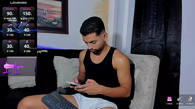 Snapshot of Andrew_x777 chatting on July 5, 3:30 pm Andrew x777 online show from July 5, 3:30 pm