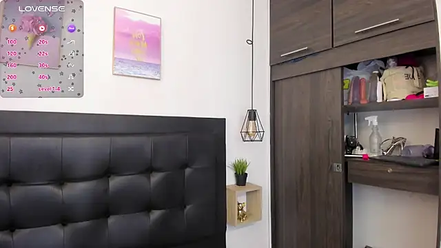 sweet abby1 online show from December 18, 12:18 pm