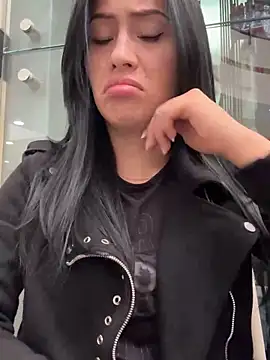 Sara luna  online show from January 15, 4:32 pm