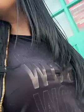 Sara luna  online show from January 15, 10:46 pm