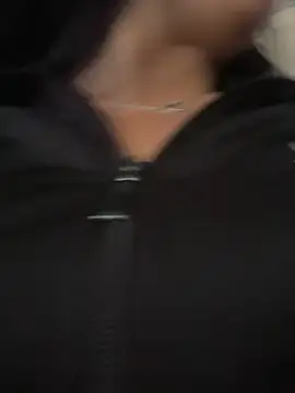 Sara luna  online show from April 7, 6:19 pm