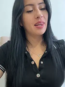 Snapshot of Sara_luna_ chatting on July 16, 1:50 pm Sara luna online show from July 16, 1:50 pm