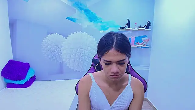 Snapshot of DEMI_LEED chatting on November 24, 12:38 pm DEMI LEED online show from November 24, 12:38 pm