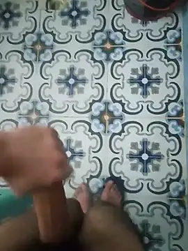 Snapshot of Sexy-lord chatting on February 5, 8:35 pm Sexy-lord online show from February 5, 8:35 pm