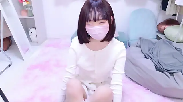 Snapshot of x-naru-x chatting on March 12, 1:17 pm x-naru-x online show from March 12, 1:17 pm